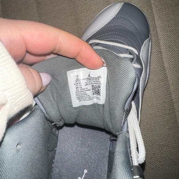 Jordan 12 Retro Cool Grey - Picture 5 of 5